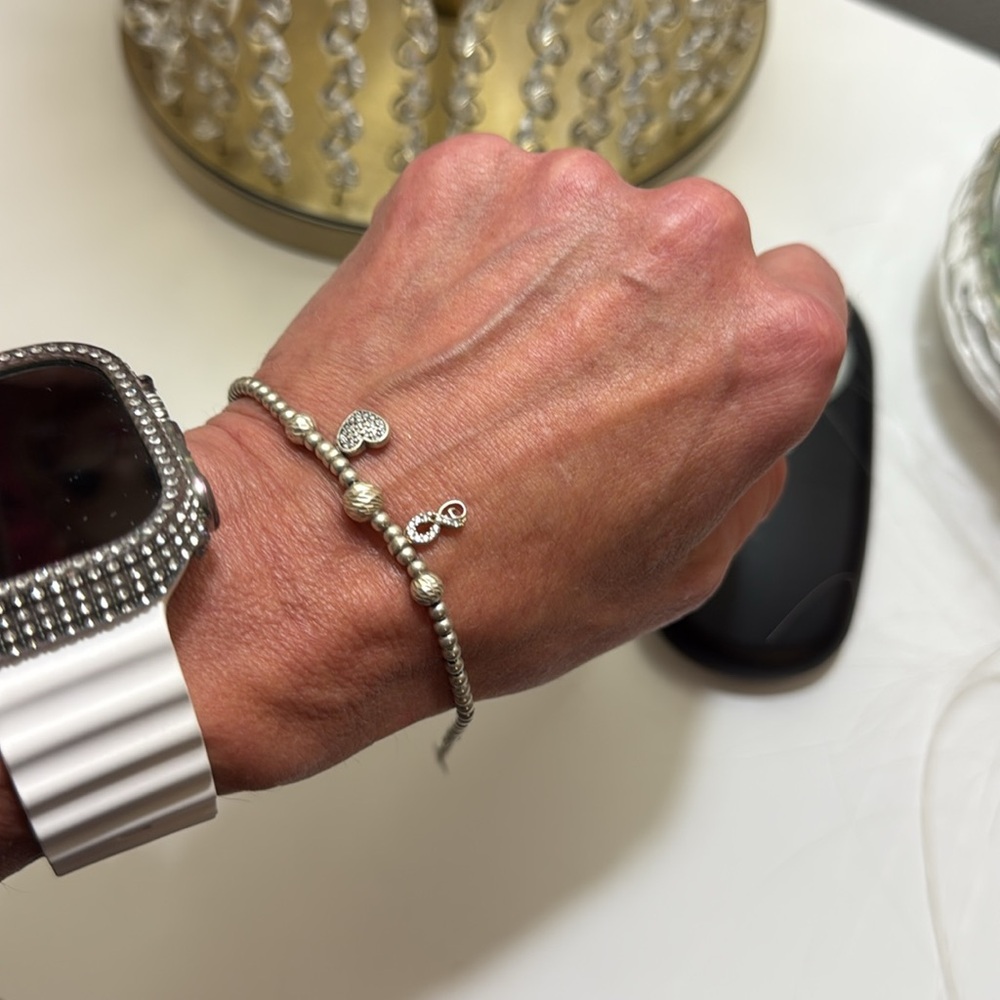 Sterling silver bracelets used need to be cleaned - Picture 4 of 4